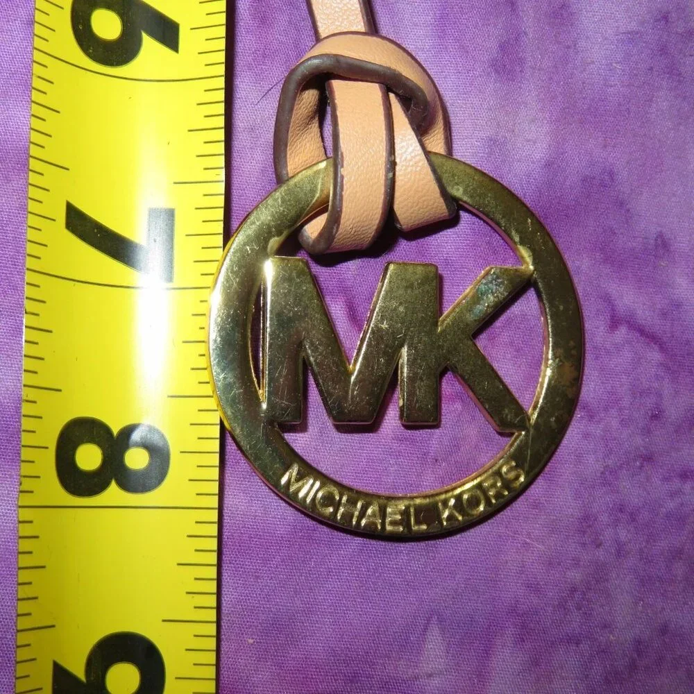 Michael Kors Medallions Bag Charms keychain